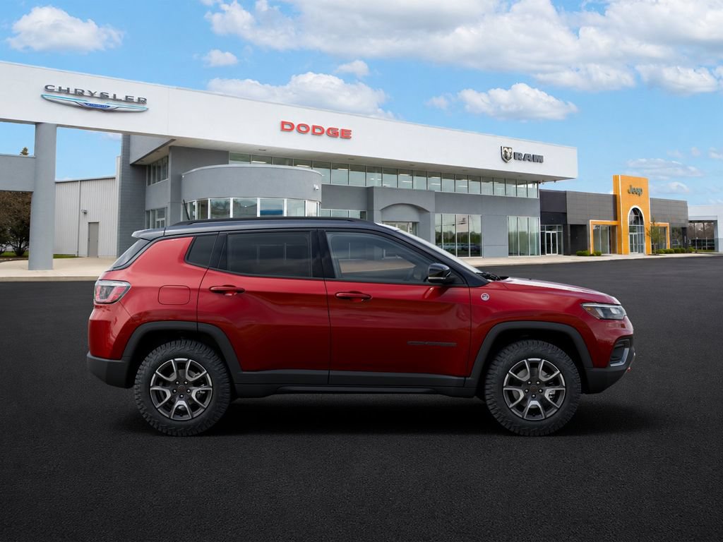 New 2026 Jeep Compass Trailhawk w/ Sun, Sound & Navigation Group AWD/4WD image 21