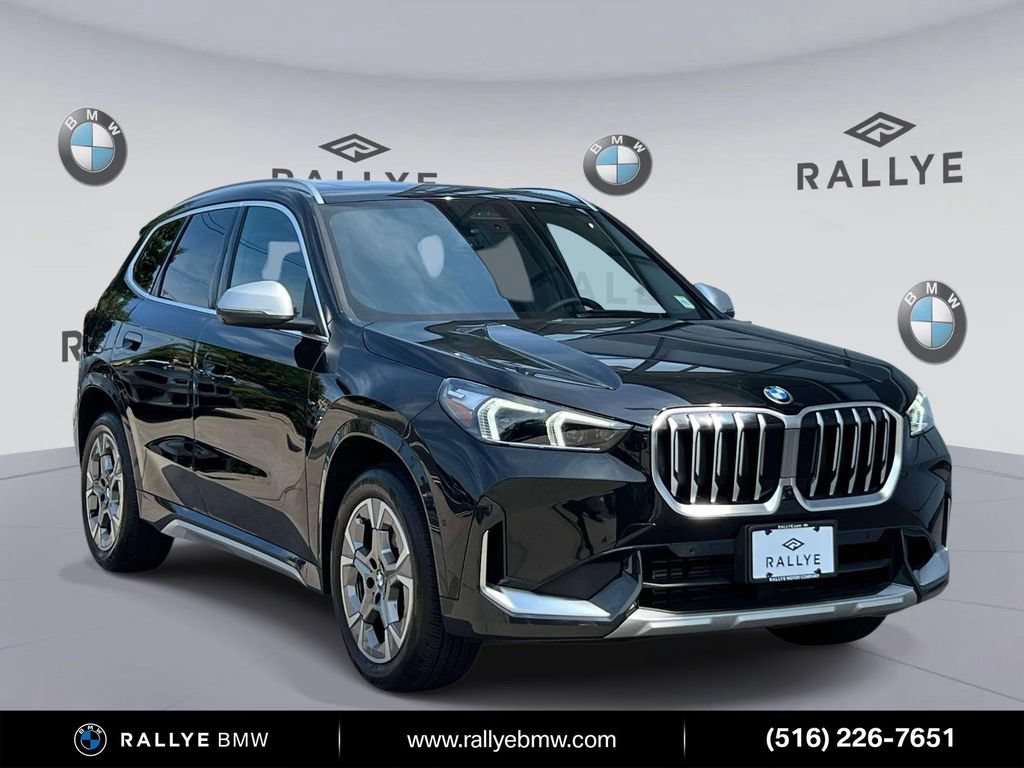 Used 2023 BMW X1 xDrive28i w/ Premium Package AWD/4WD image 1