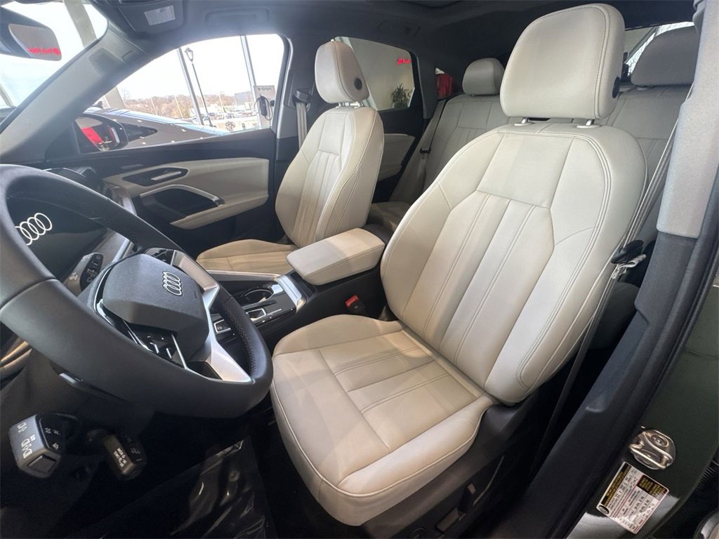 New 2025 Audi Q5 Premium Plus image 11