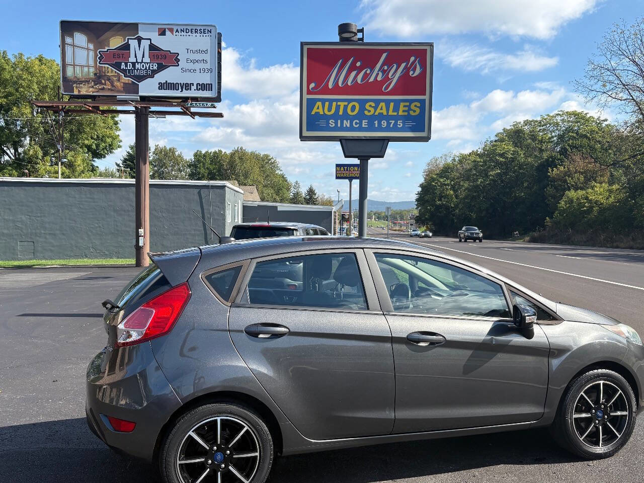 Used 2016 Ford Fiesta SE w/ SE Black Package