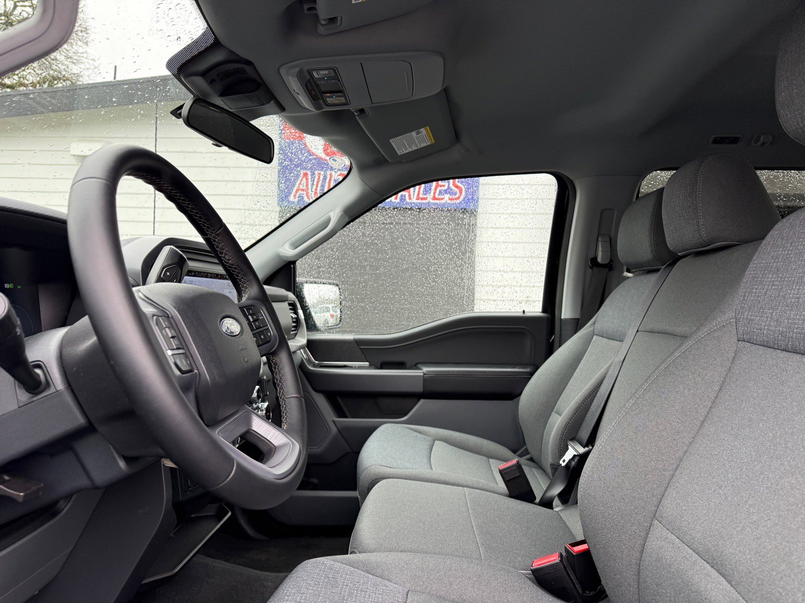 Used 2025 Ford F150 XLT w/ Equipment Group 301A Standard image 19