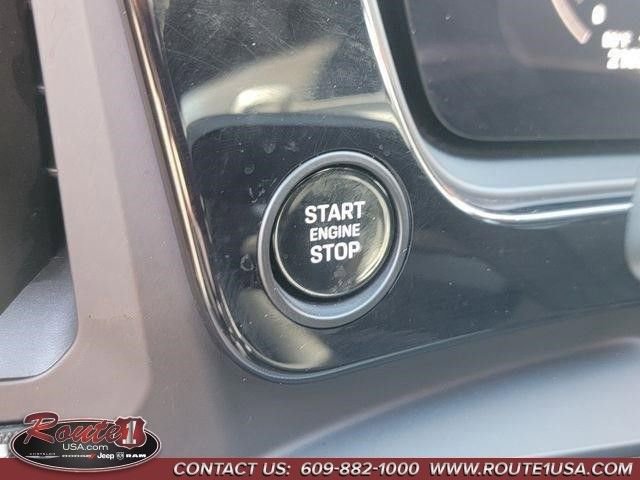 Used 2024 Porsche Cayenne image 35