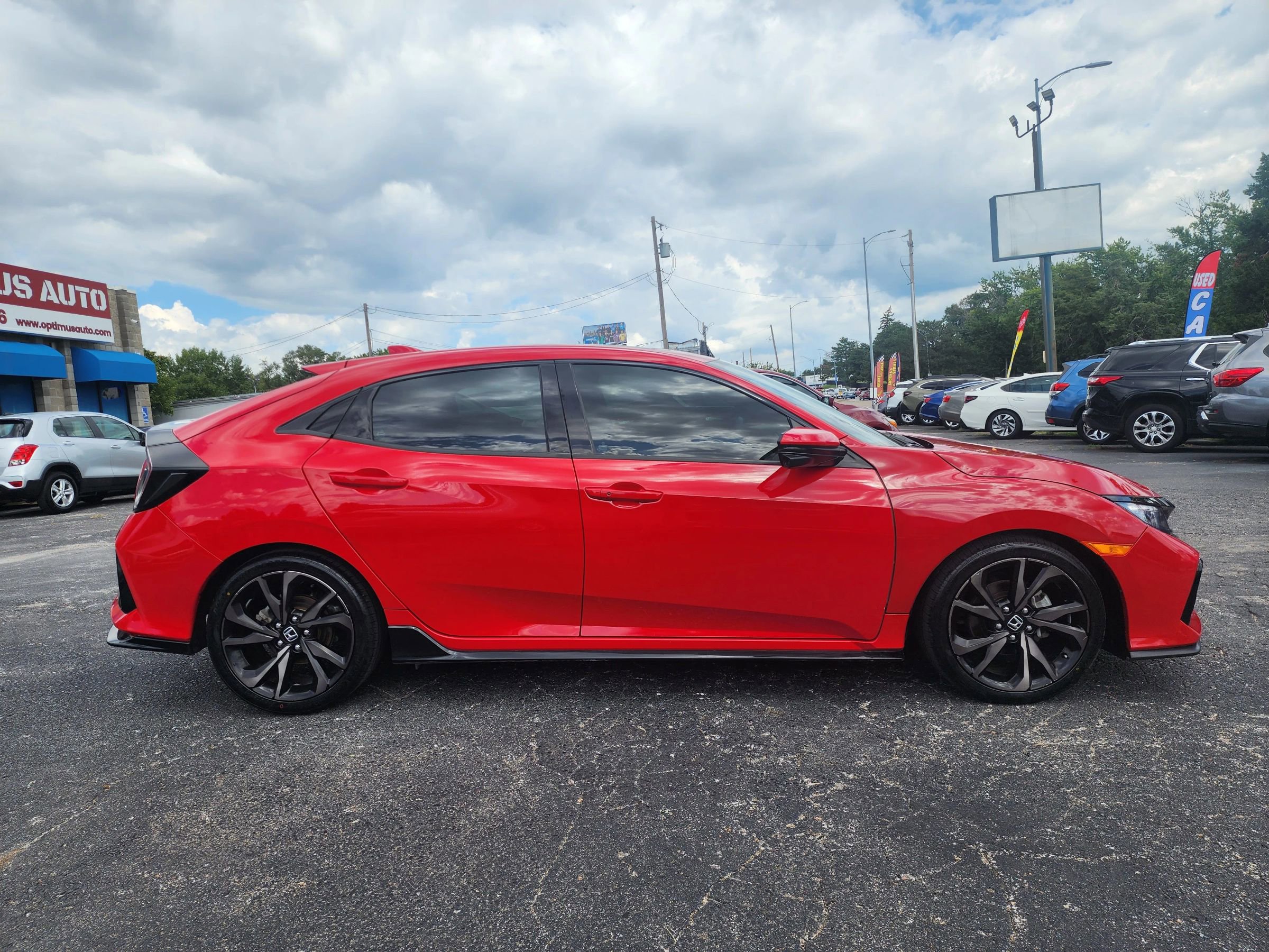 Used 2017 Honda Civic Sport Touring image 8