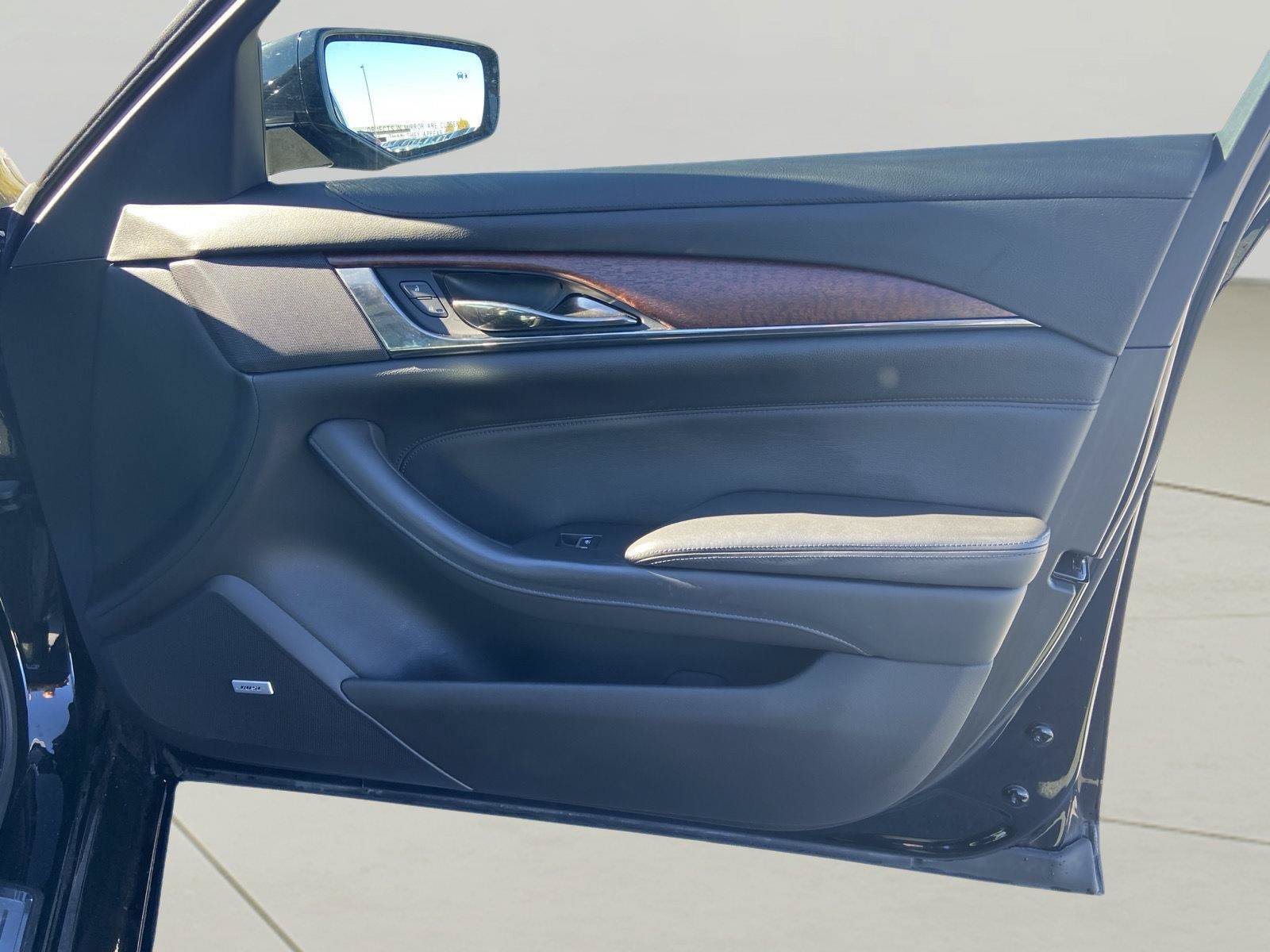 Used 2019 Cadillac CTS Luxury RWD image 20