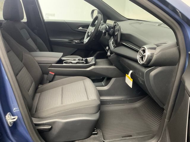 New 2026 Chevrolet Equinox LT w/ Safety and Technology Package FWD image 25