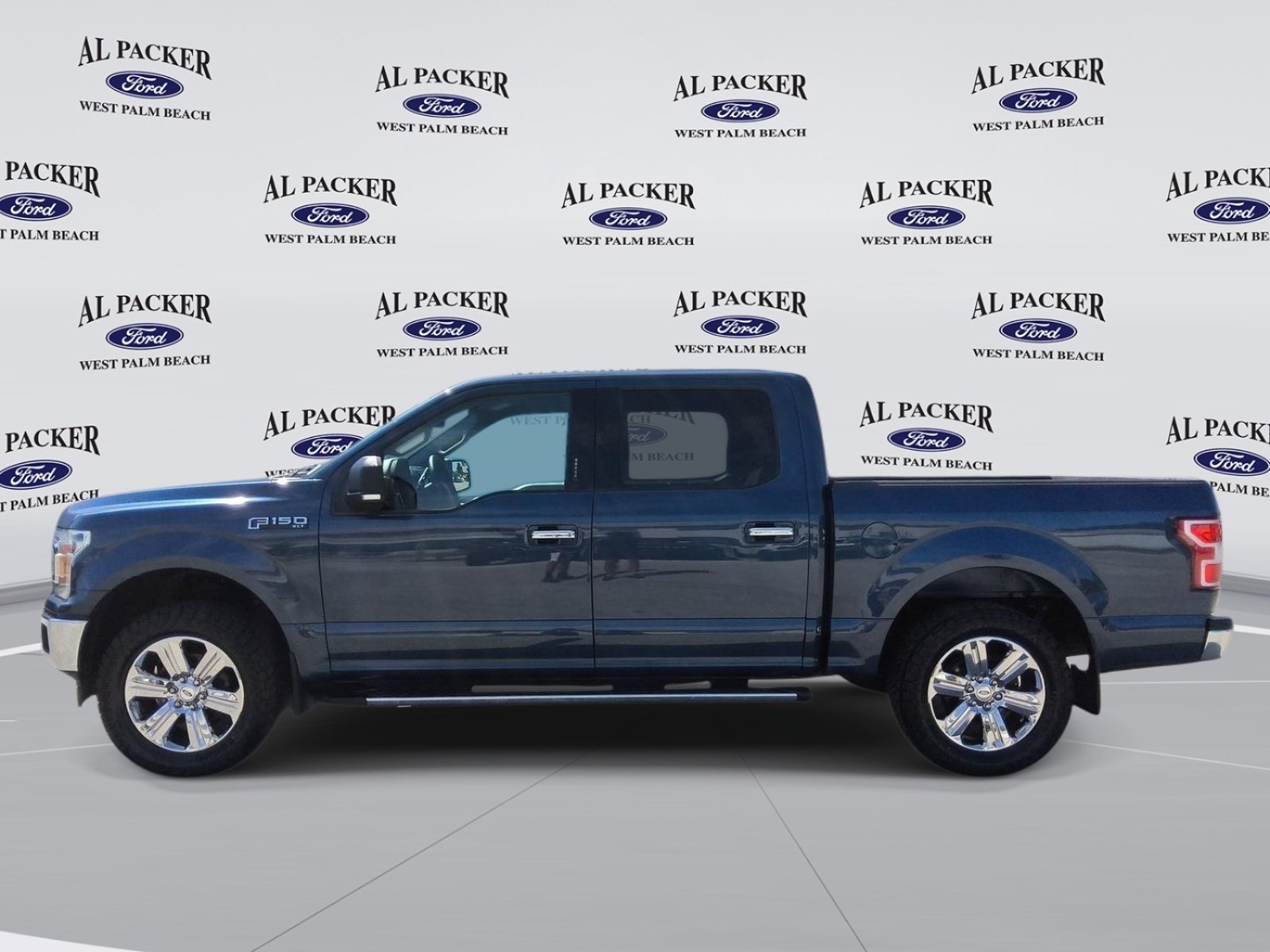 Used 2018 Ford F150 XLT w/ Equipment Group 302A Luxury RWD image 2
