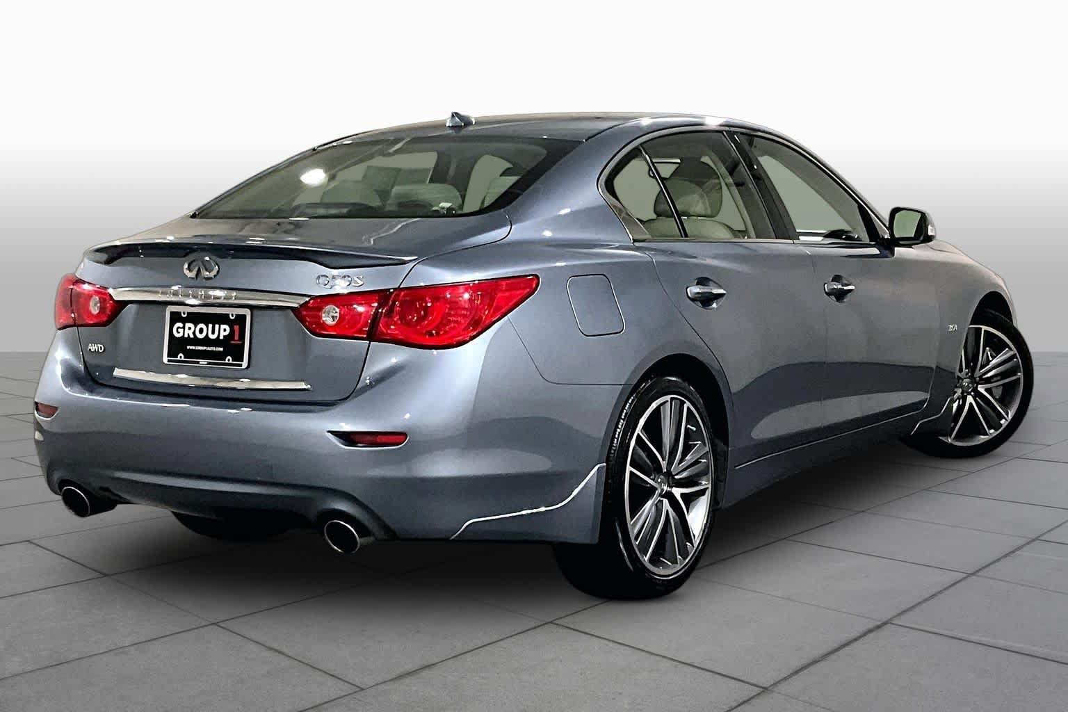 Used 2017 INFINITI Q50 Sport AWD/4WD image 12