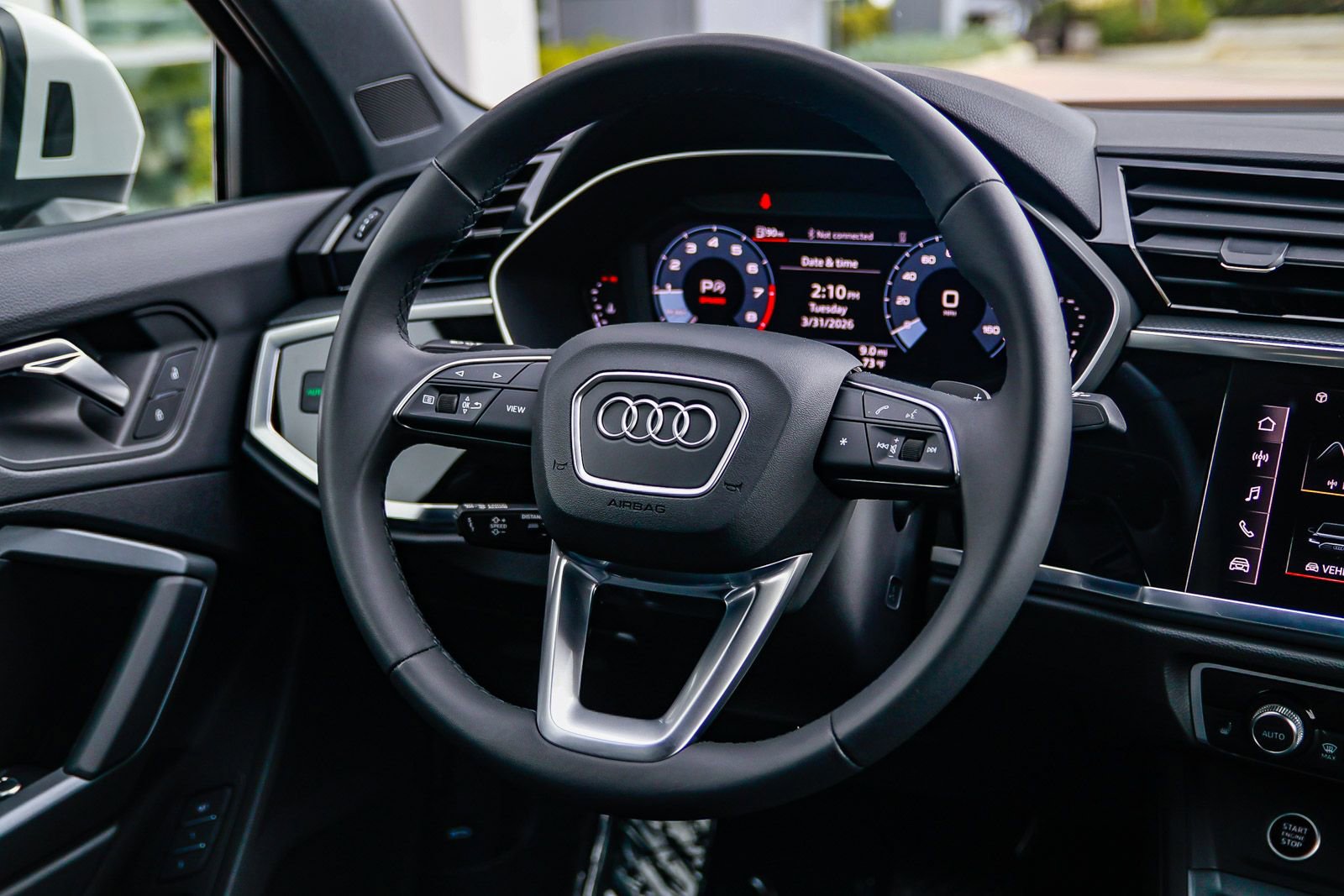 Used 2025 Audi Q3 2.0T Premium w/ Convenience Package image 17