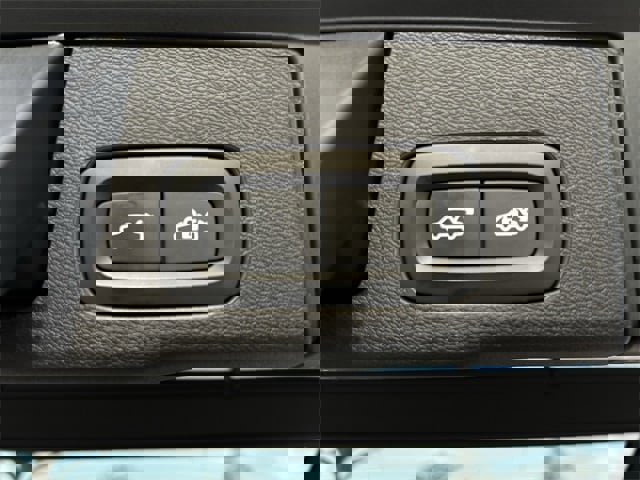 Used 2021 Volvo XC60 T5 Inscription w/ Advanced Package image 37