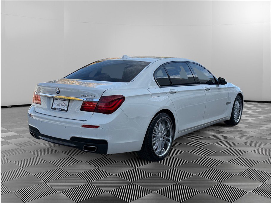 Used 2015 BMW 750Li RWD image 5