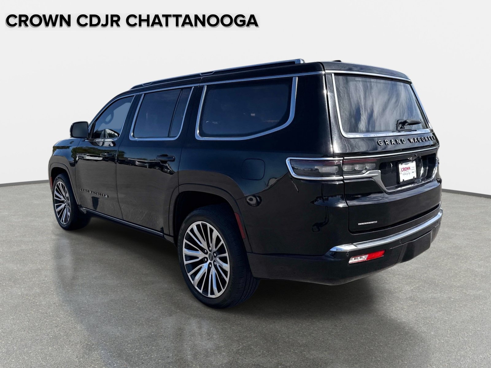 Used 2022 Jeep Grand Wagoneer Series III w/ Rear Seat Video Group 1 AWD/4WD image 7