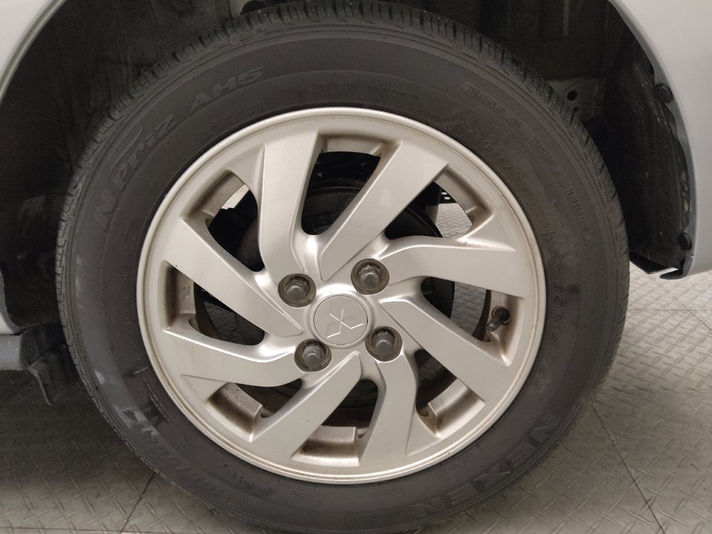 Used 2019 Mitsubishi Mirage SE FWD image 31