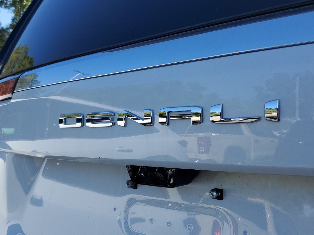New 2026 GMC Yukon Denali w/ Denali Reserve Package AWD/4WD image 9