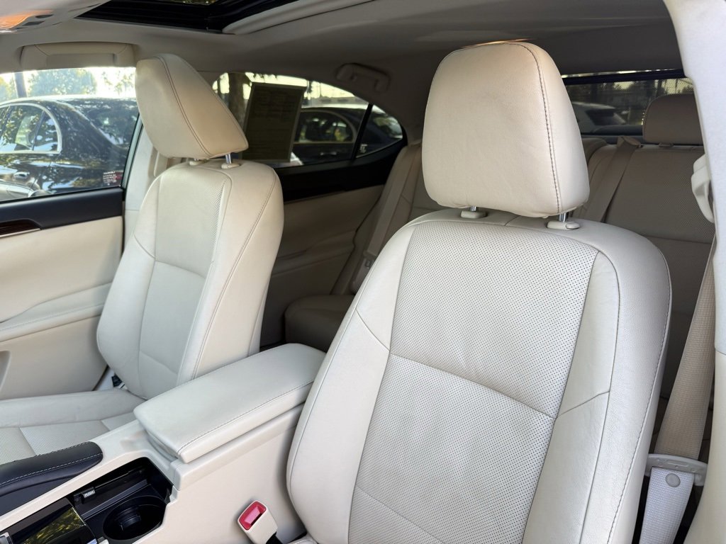 Used 2014 Lexus ES 350 image 11