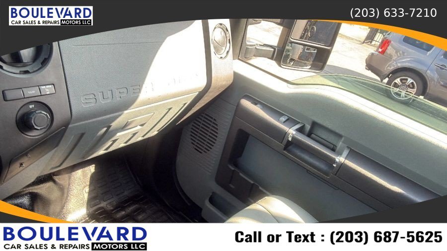 Used 2012 Ford F550 4x4 Regular Cab Super Duty w/ Payload Upgrade Pkg image 15