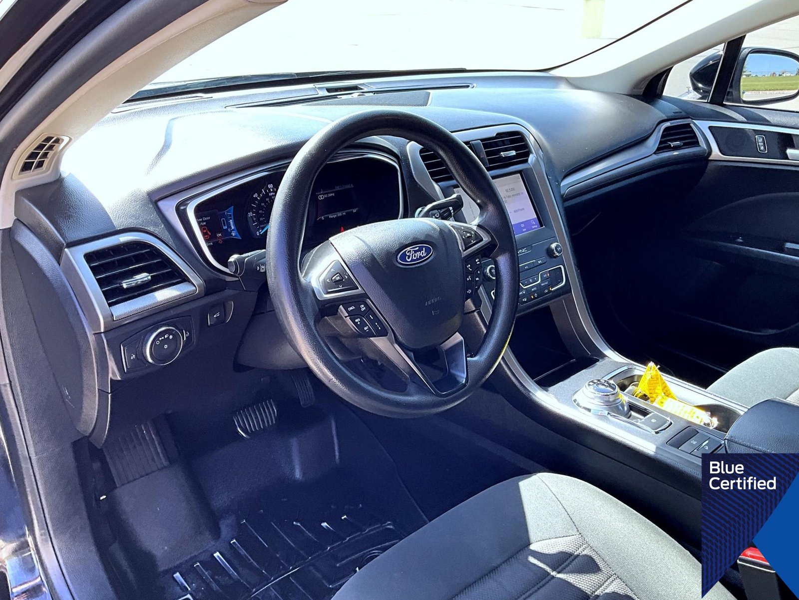Certified 2019 Ford Fusion SE FWD image 11
