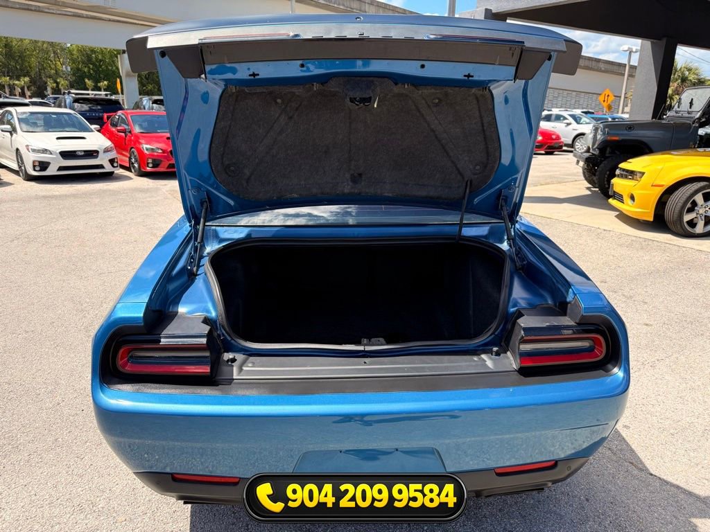 Used 2021 Dodge Challenger R/T w/ Blacktop Package image 27