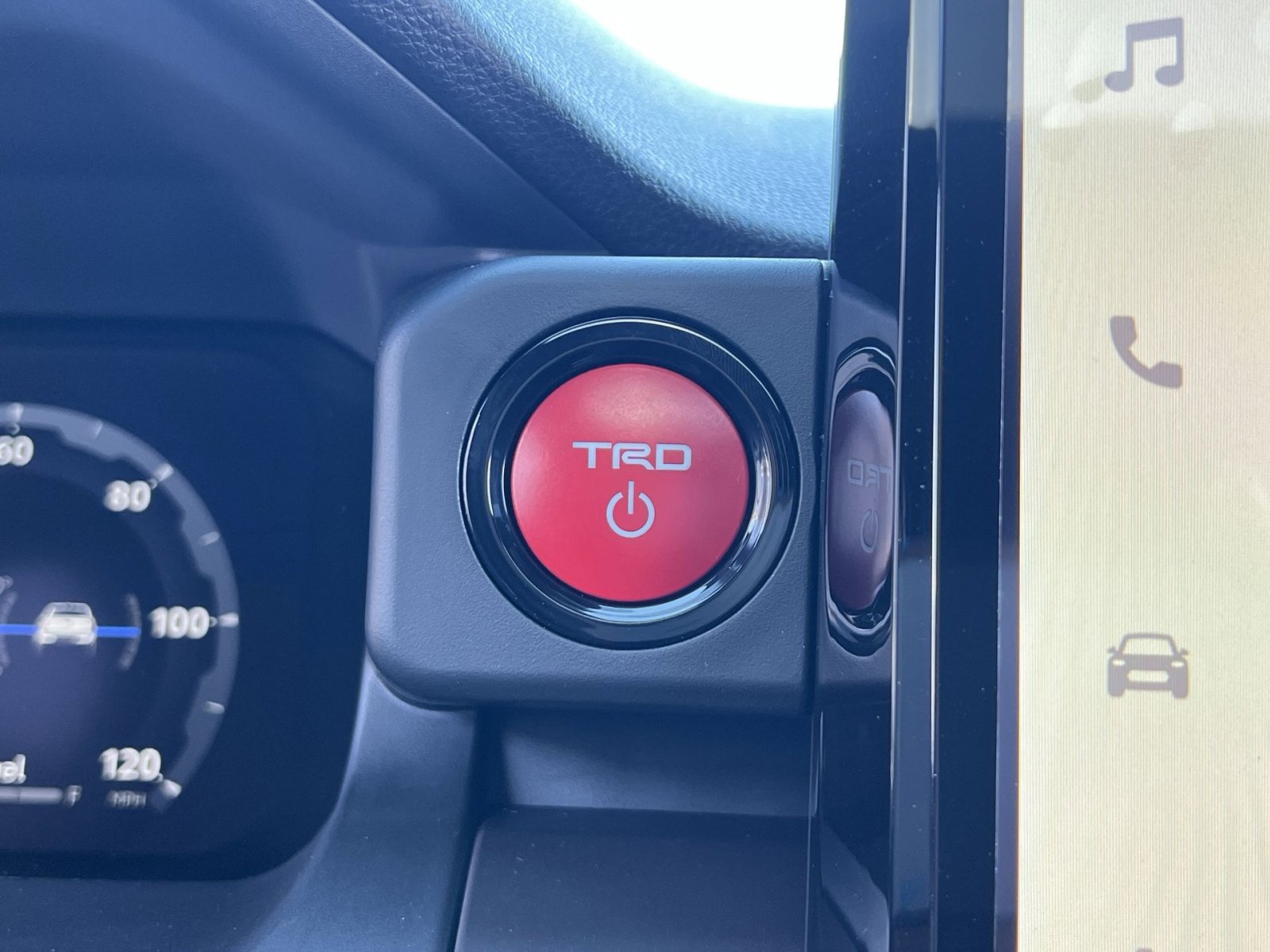 New 2026 Toyota Tacoma TRD Off-Road image 25