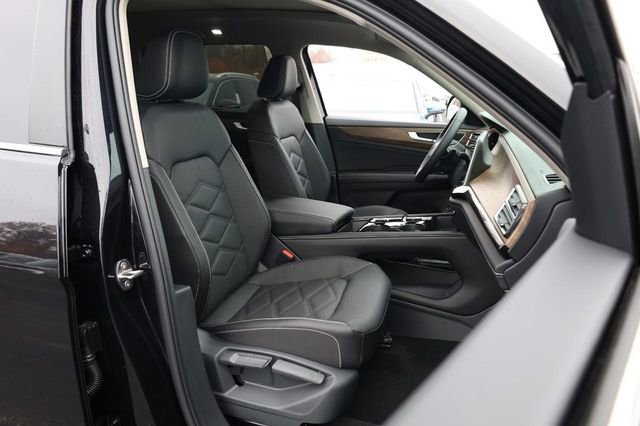 New 2026 Volkswagen Atlas SE image 30