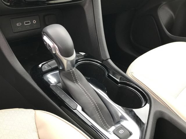 Certified 2023 Buick Encore GX Preferred w/ Cold Weather Comfort Package FWD image 9