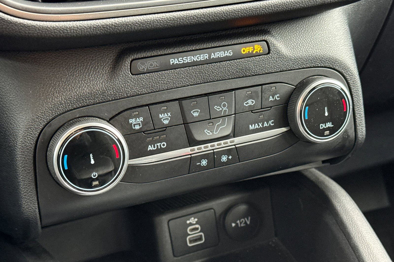 Used 2025 Ford Escape Active image 22