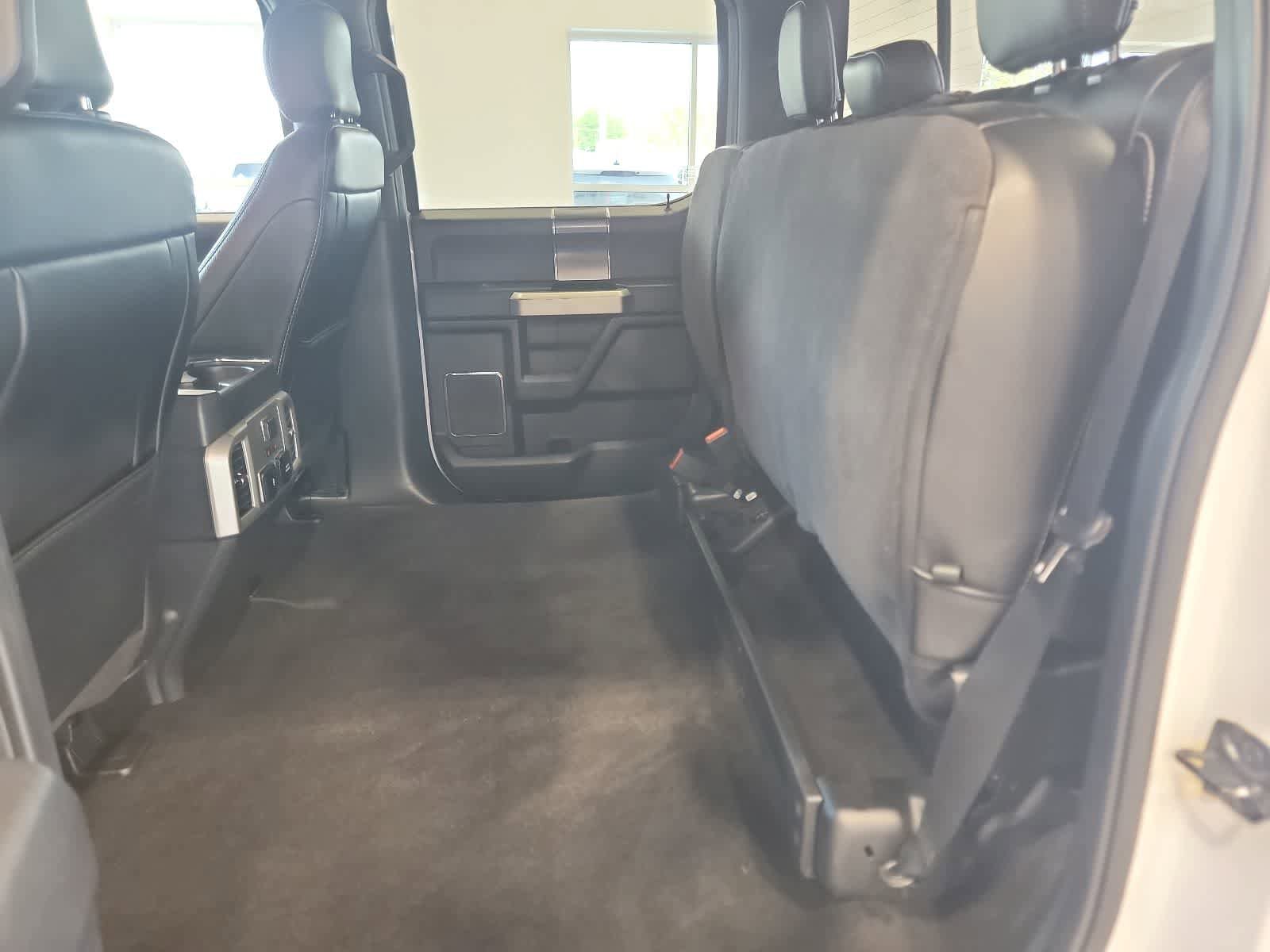 Used 2020 Ford F150 Lariat w/ Equipment Group 502A Luxury AWD/4WD image 37