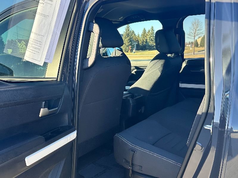 Used 2024 Toyota Tacoma TRD Sport image 8