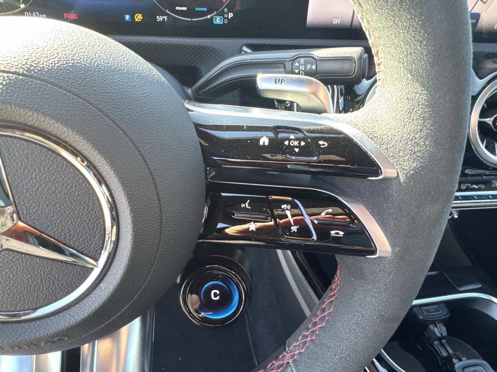 Used 2025 Mercedes-Benz CLA 35 AMG 4MATIC image 24