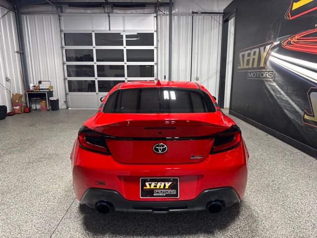 Used 2023 Toyota GR86 Premium RWD image 17