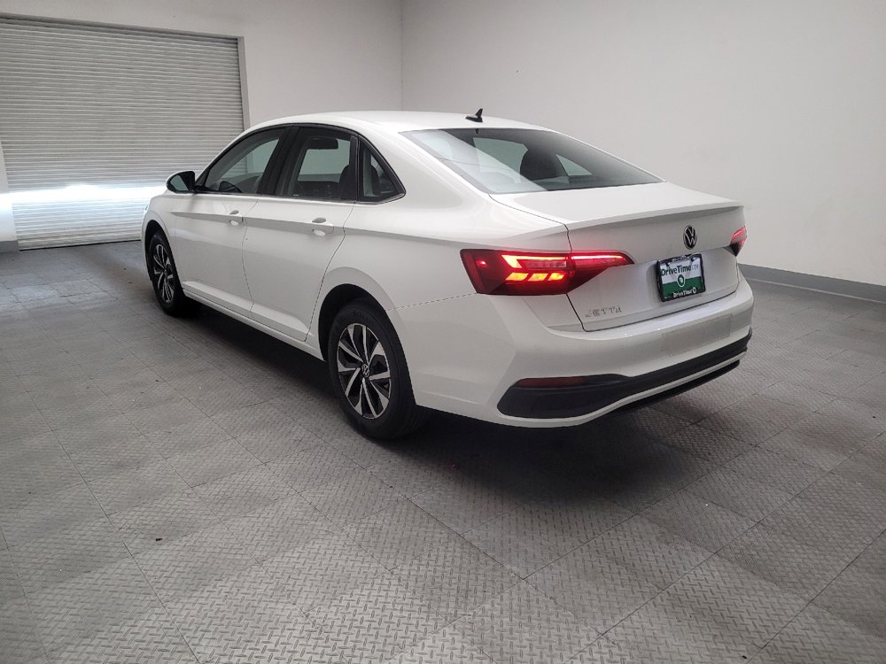 Used 2022 Volkswagen Jetta S image 5