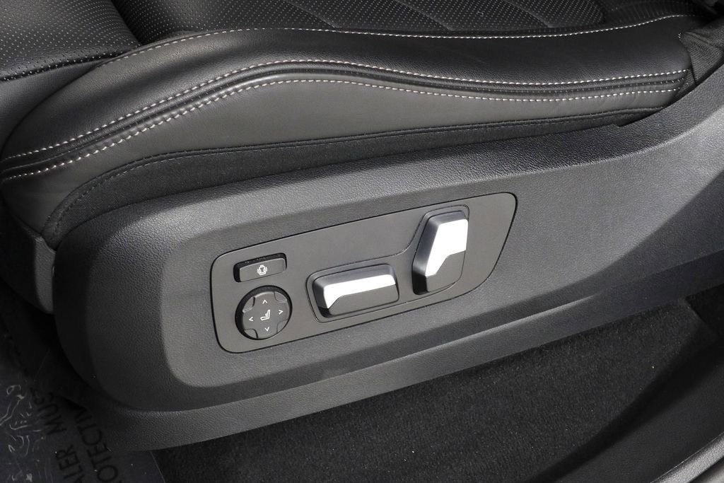 Used 2024 BMW X5 sDrive40i w/ Parking Assistance Package RWD image 23