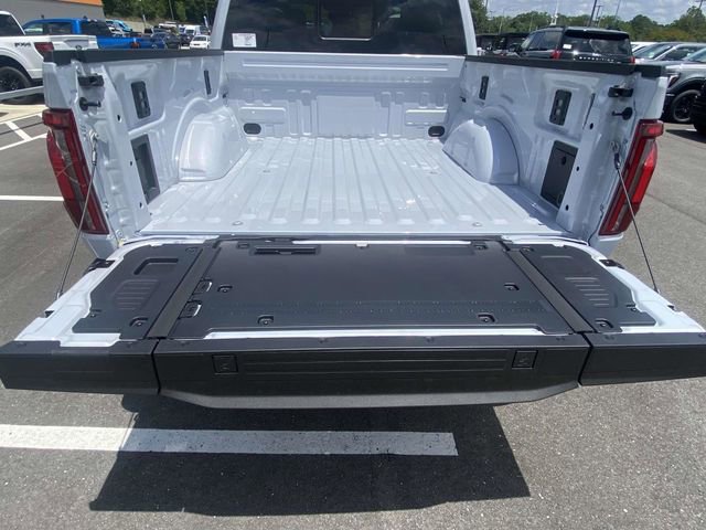 New 2025 Ford F150 Lariat w/ Equipment Group 501A Mid image 8