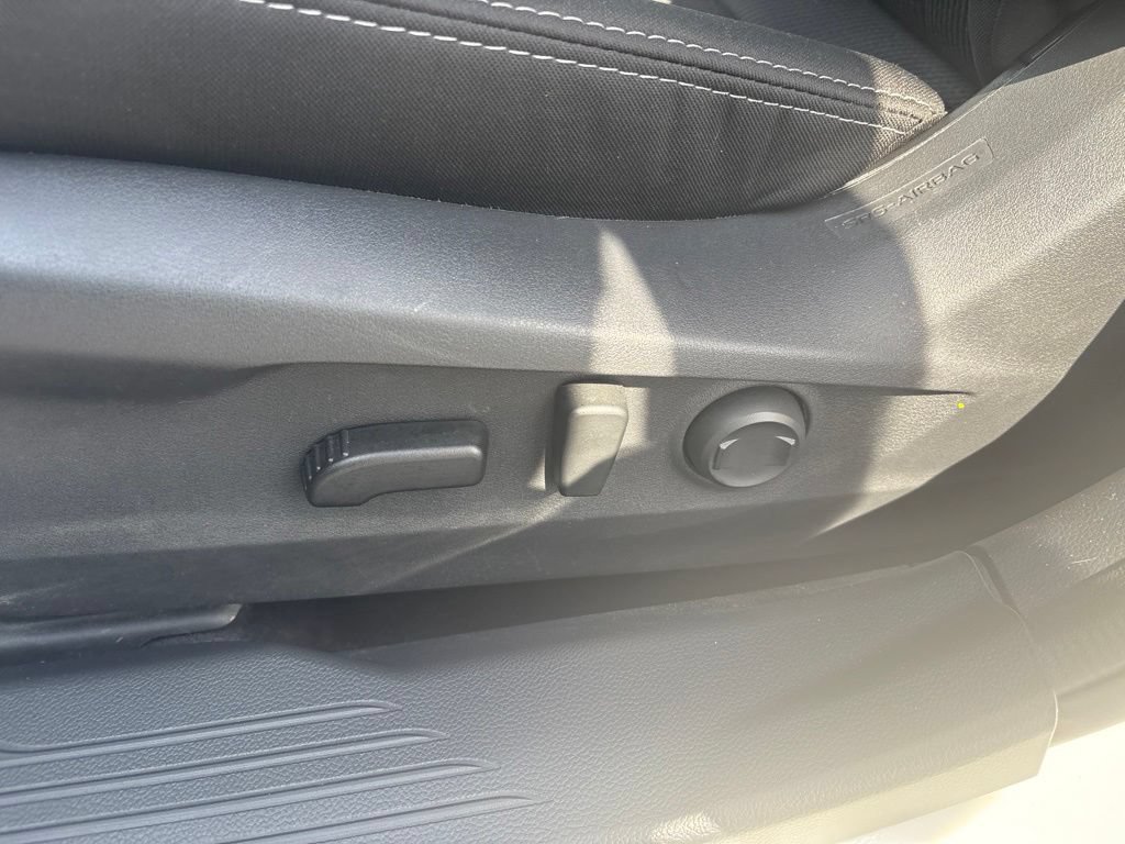 Certified 2025 Subaru Legacy Premium AWD/4WD image 17