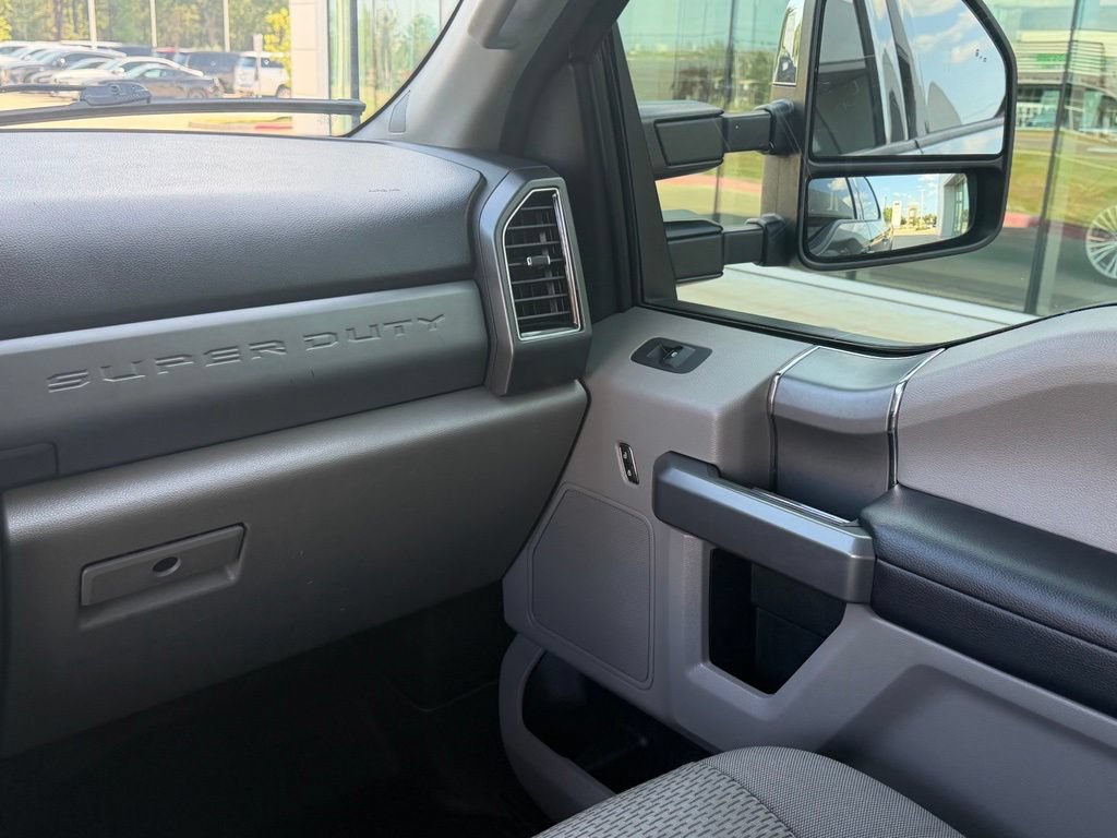 Used 2020 Ford F250 XLT w/ XLT Premium Package AWD/4WD image 29