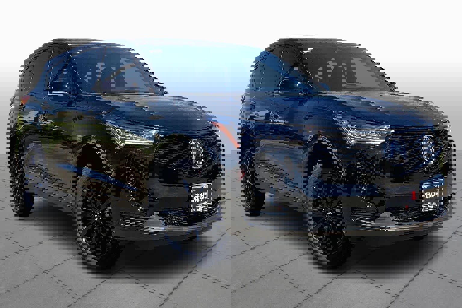 New 2026 Acura RDX SH-AWD image 2