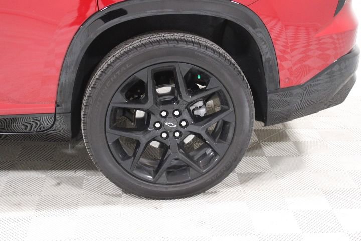 Used 2024 Chevrolet Traverse RS image 43