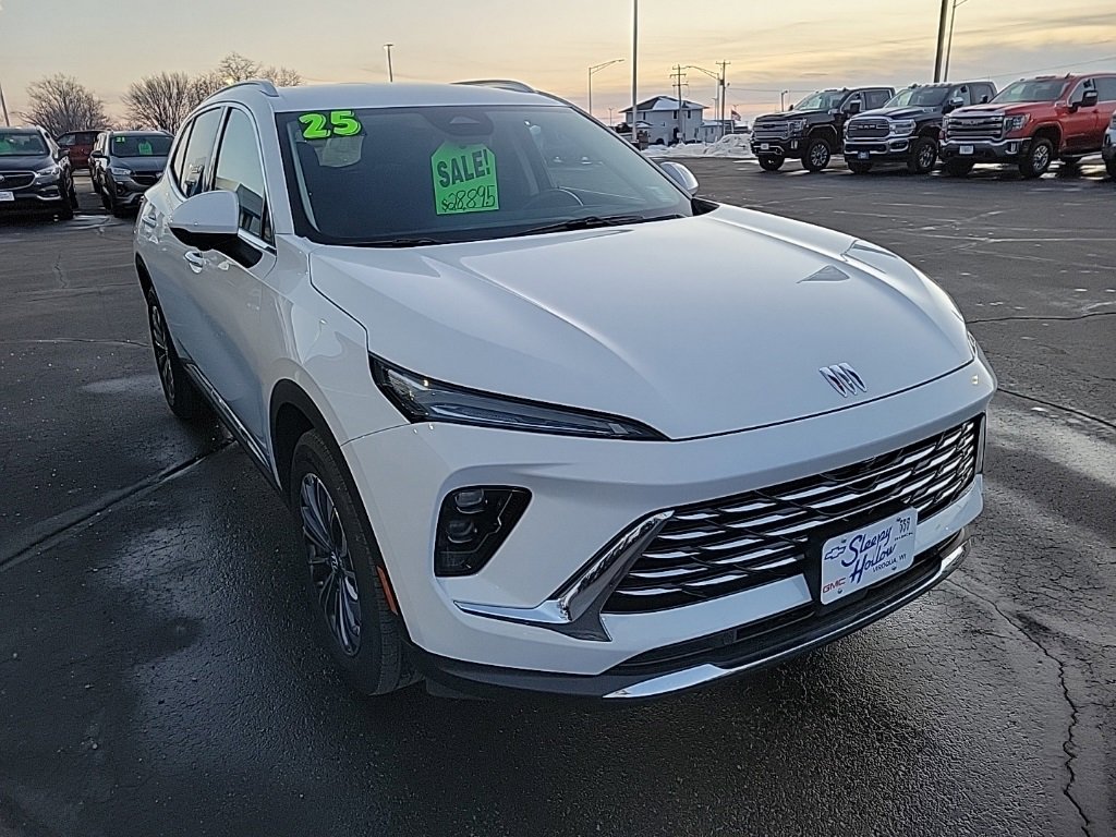 Used 2025 Buick Envision Preferred image 3