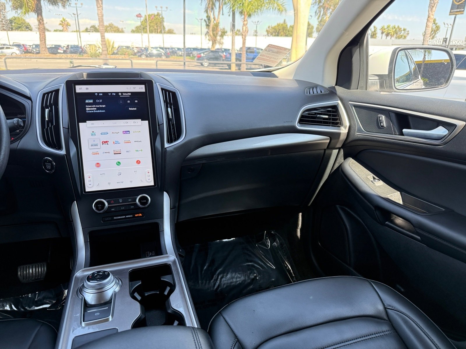 Used 2024 Ford Edge SEL image 24