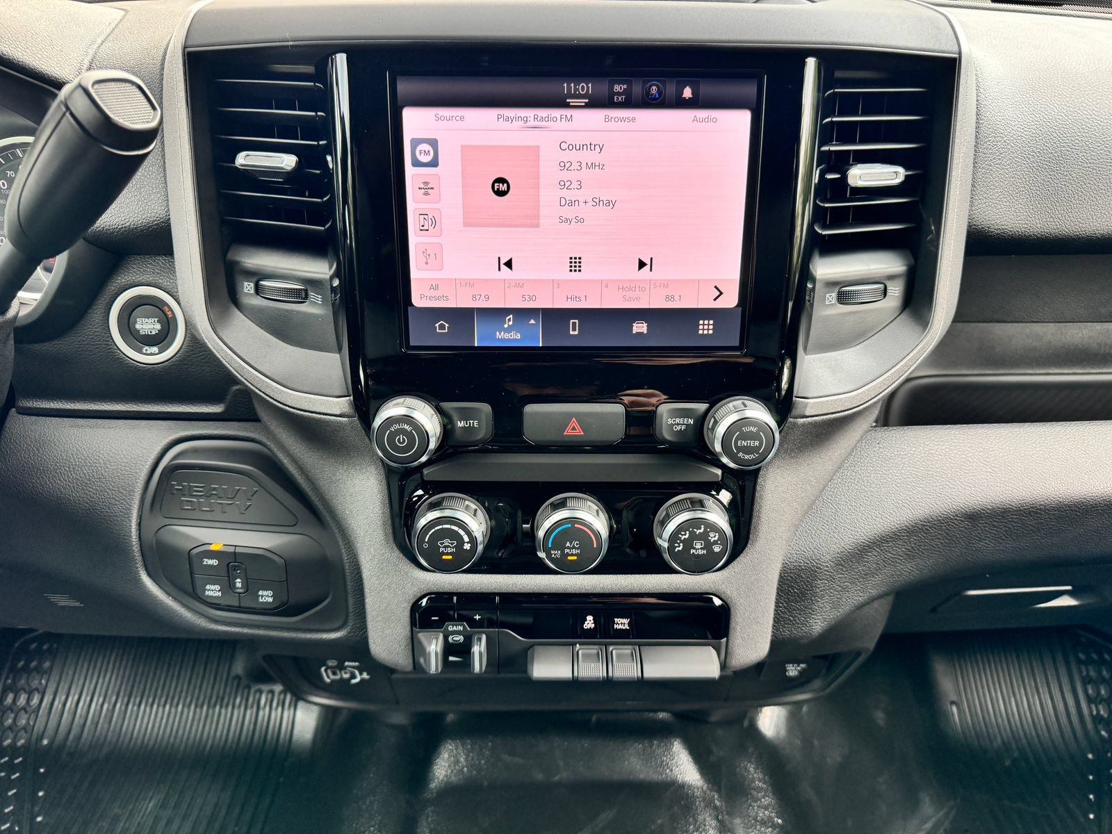 New 2026 RAM 2500 Tradesman w/ Chrome Appearance Group AWD/4WD image 20