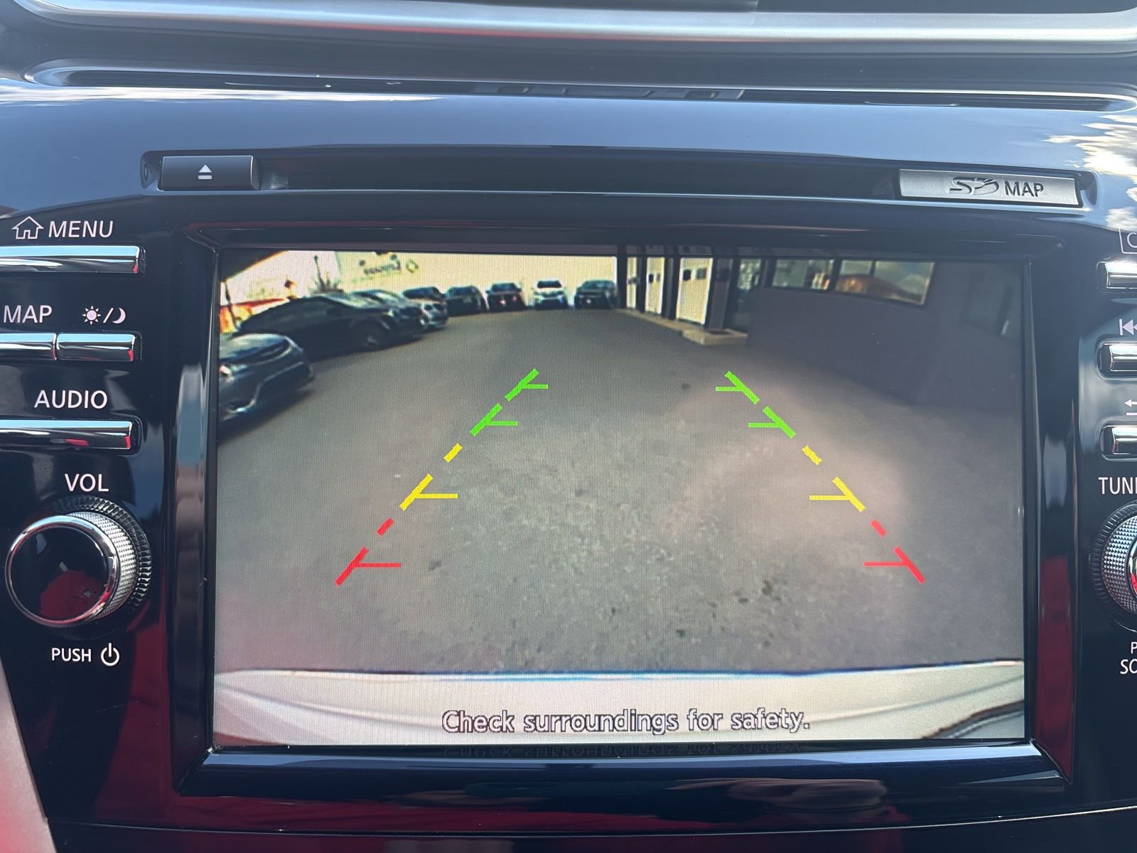 Used 2016 Nissan Murano SV image 26