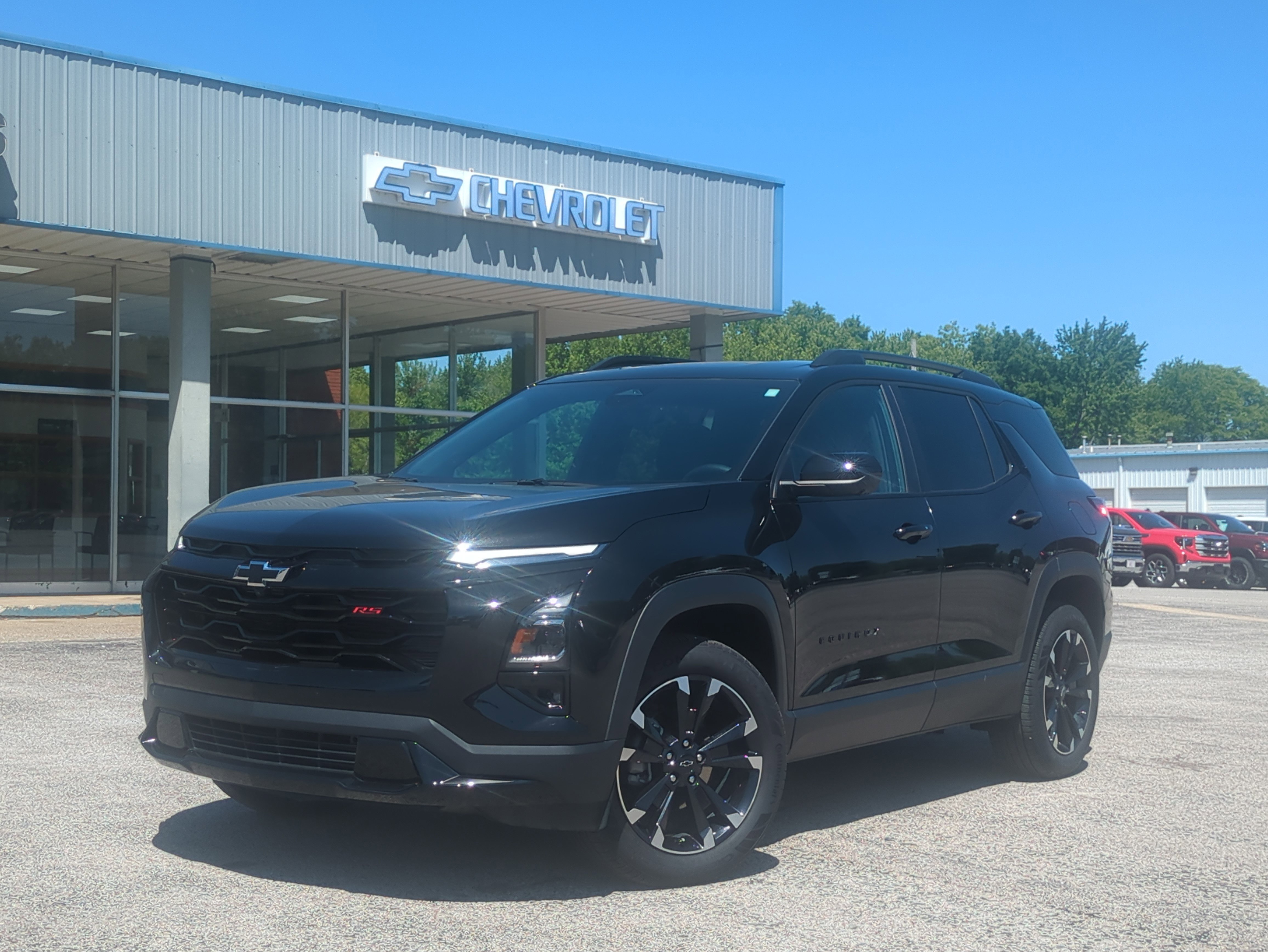Used 2025 Chevrolet Equinox RS w/ Safety and Technology Package FWD image 1