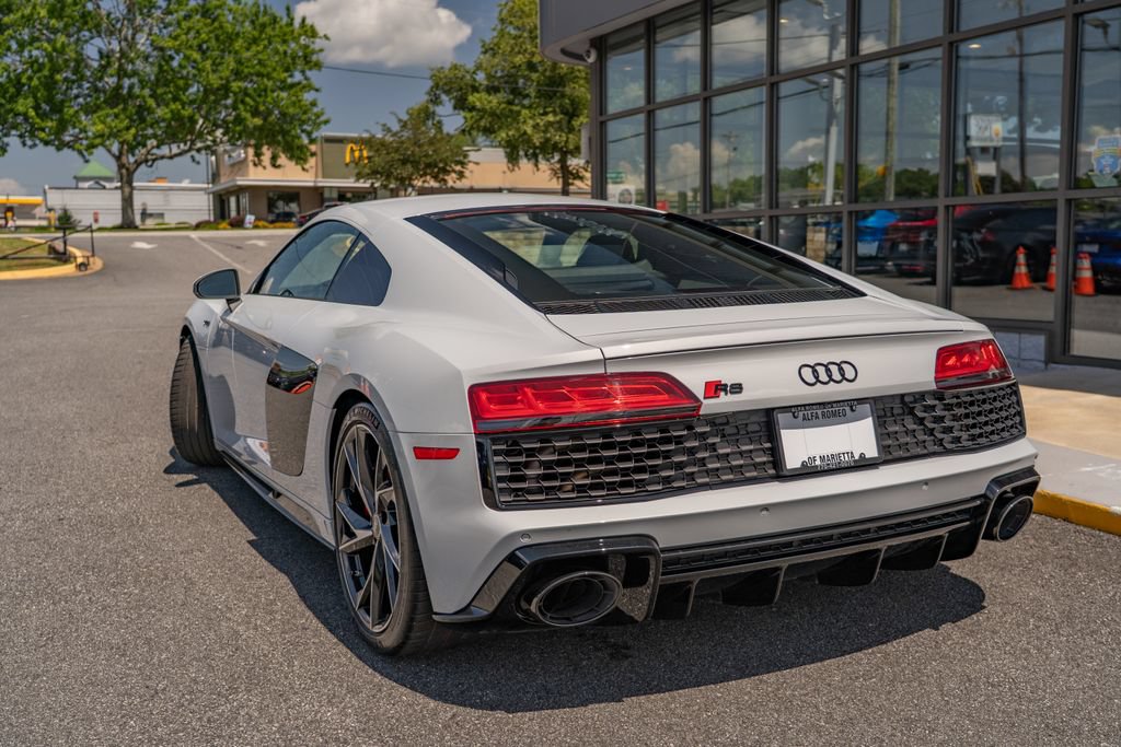 Used 2023 Audi R8 V10 performance RWD image 6