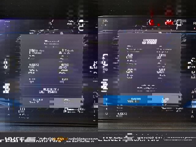 Used 2023 Volvo S90 B6 Ultimate image 17