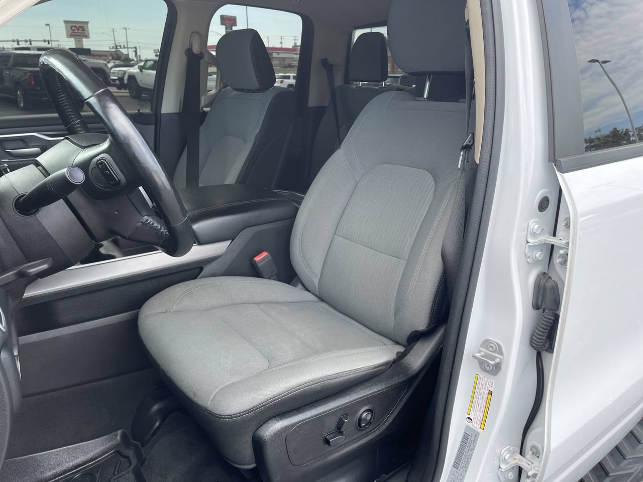 Used 2020 RAM 1500 Big Horn AWD/4WD image 18