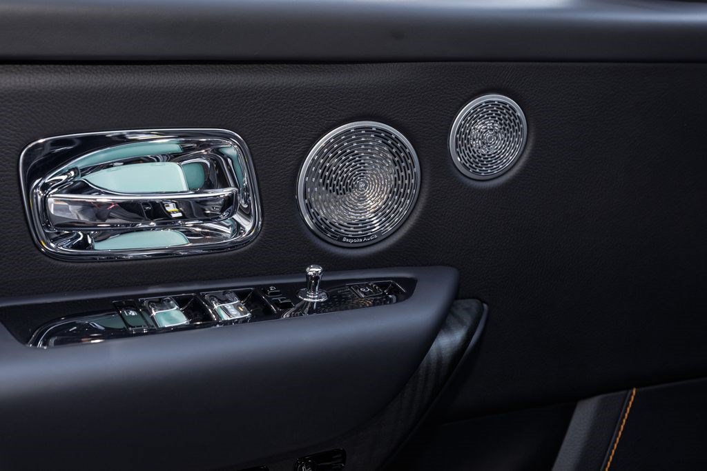 Used 2020 Rolls-Royce Cullinan AWD/4WD image 30