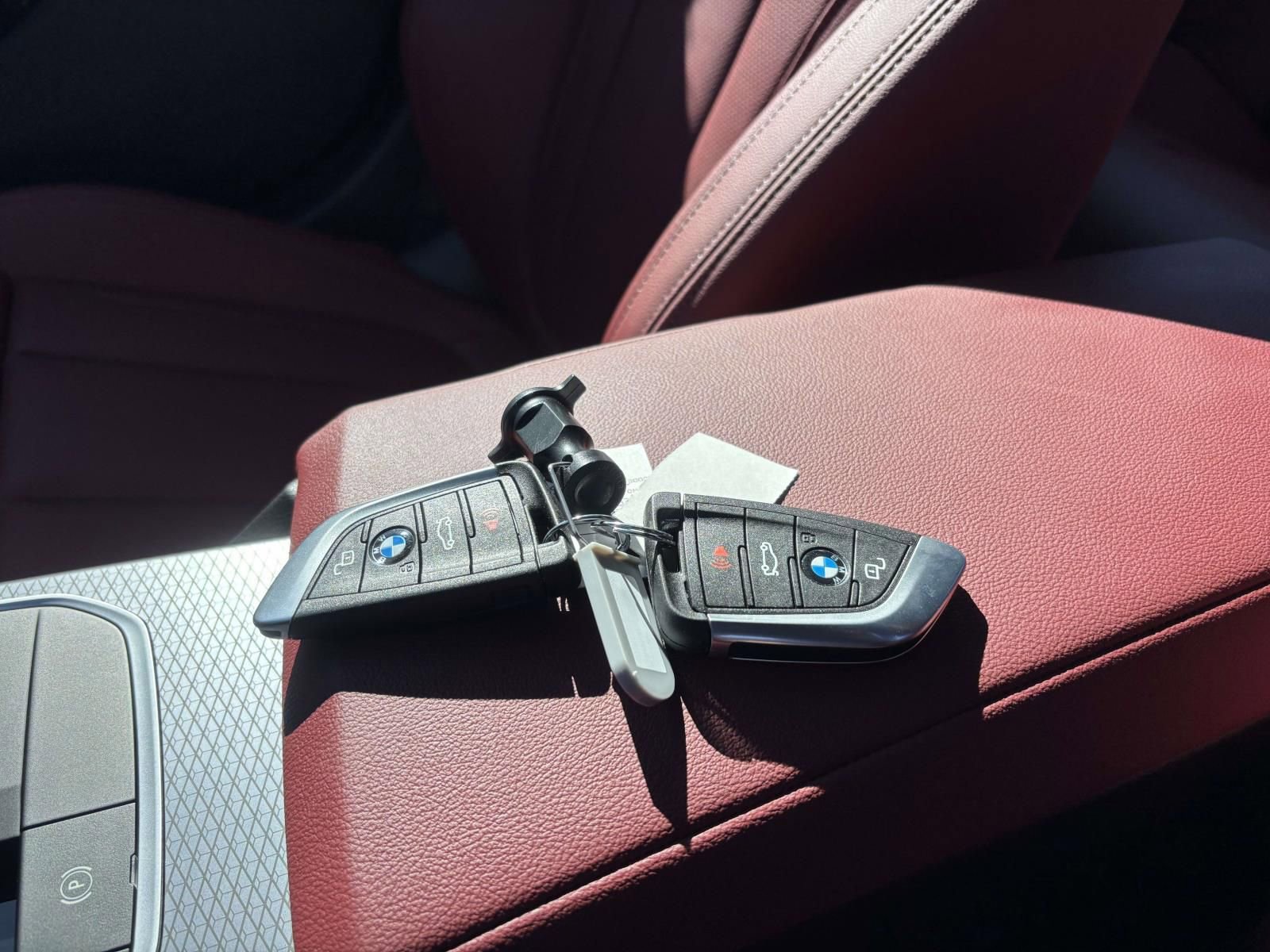 New 2026 BMW 330i xDrive Sedan w/ Premium Package image 35