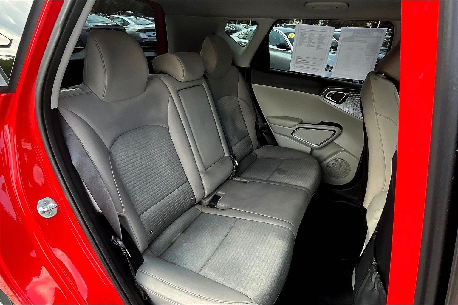 Used 2022 Kia Soul EX FWD image 28