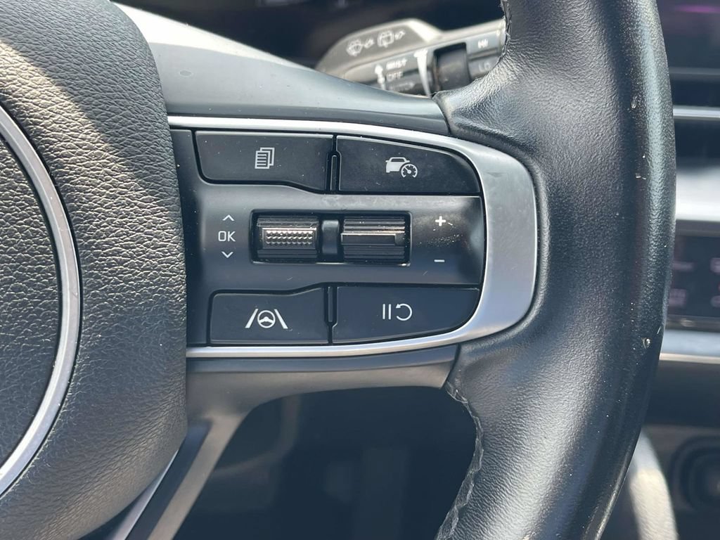 Used 2024 Kia Sportage EX FWD image 23