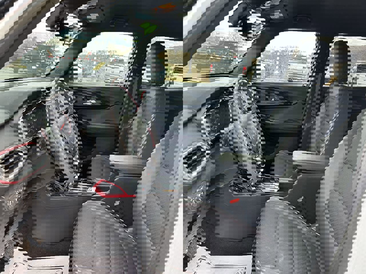 Used 2023 Chevrolet TrailBlazer RS image 21