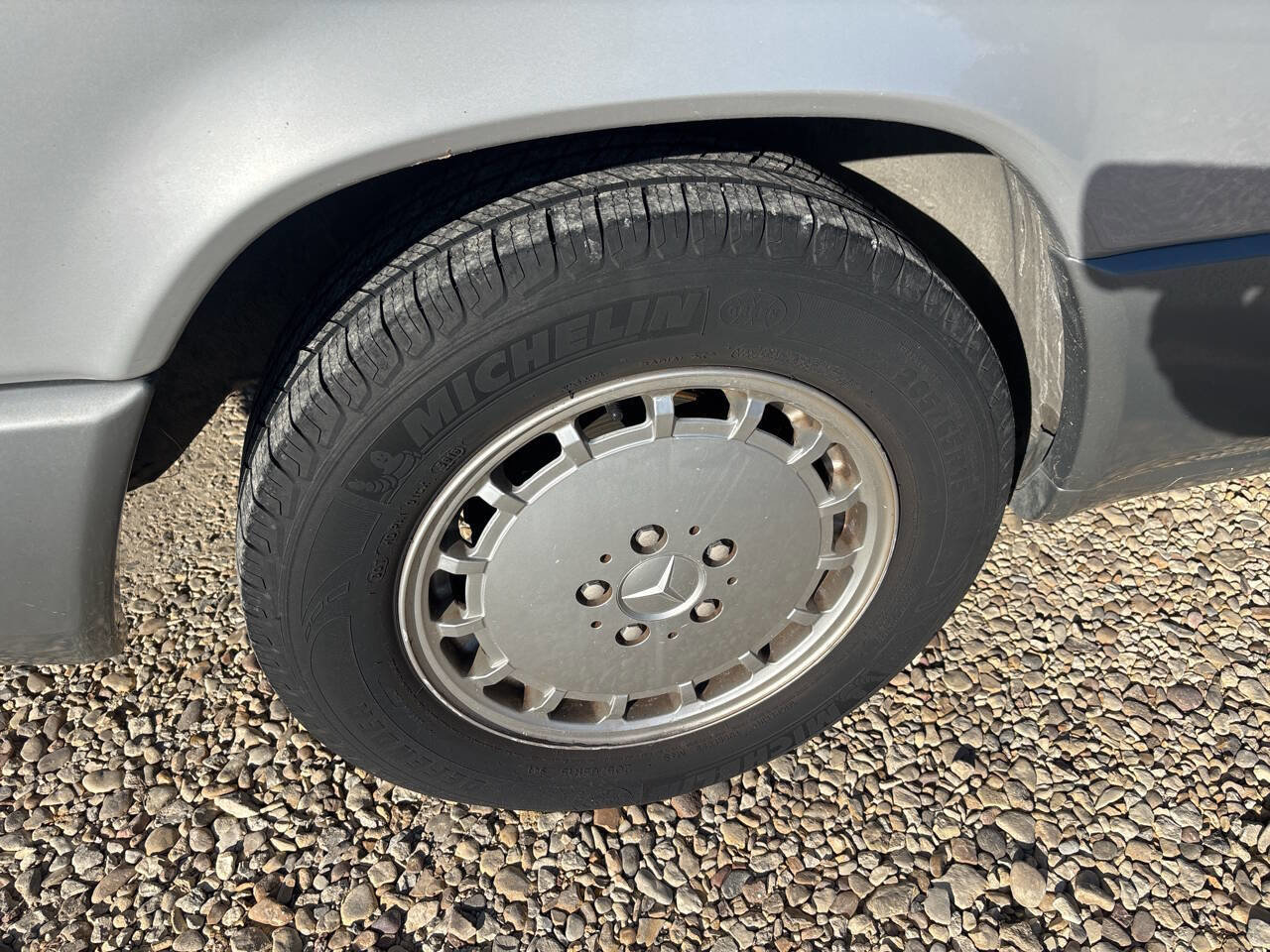 Used 1989 Mercedes-Benz 300 CE Coupe image 13